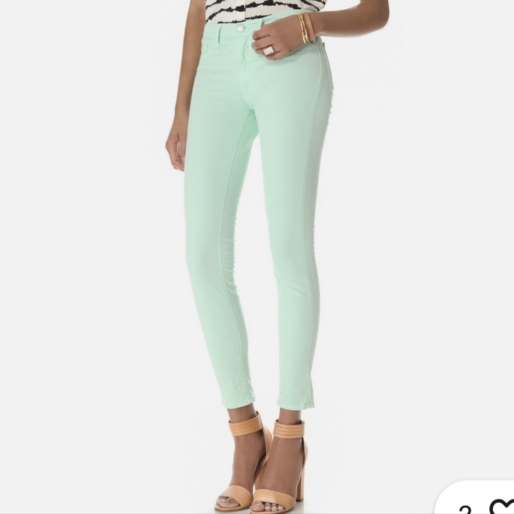 Jbrand Skinny Capris Jeans